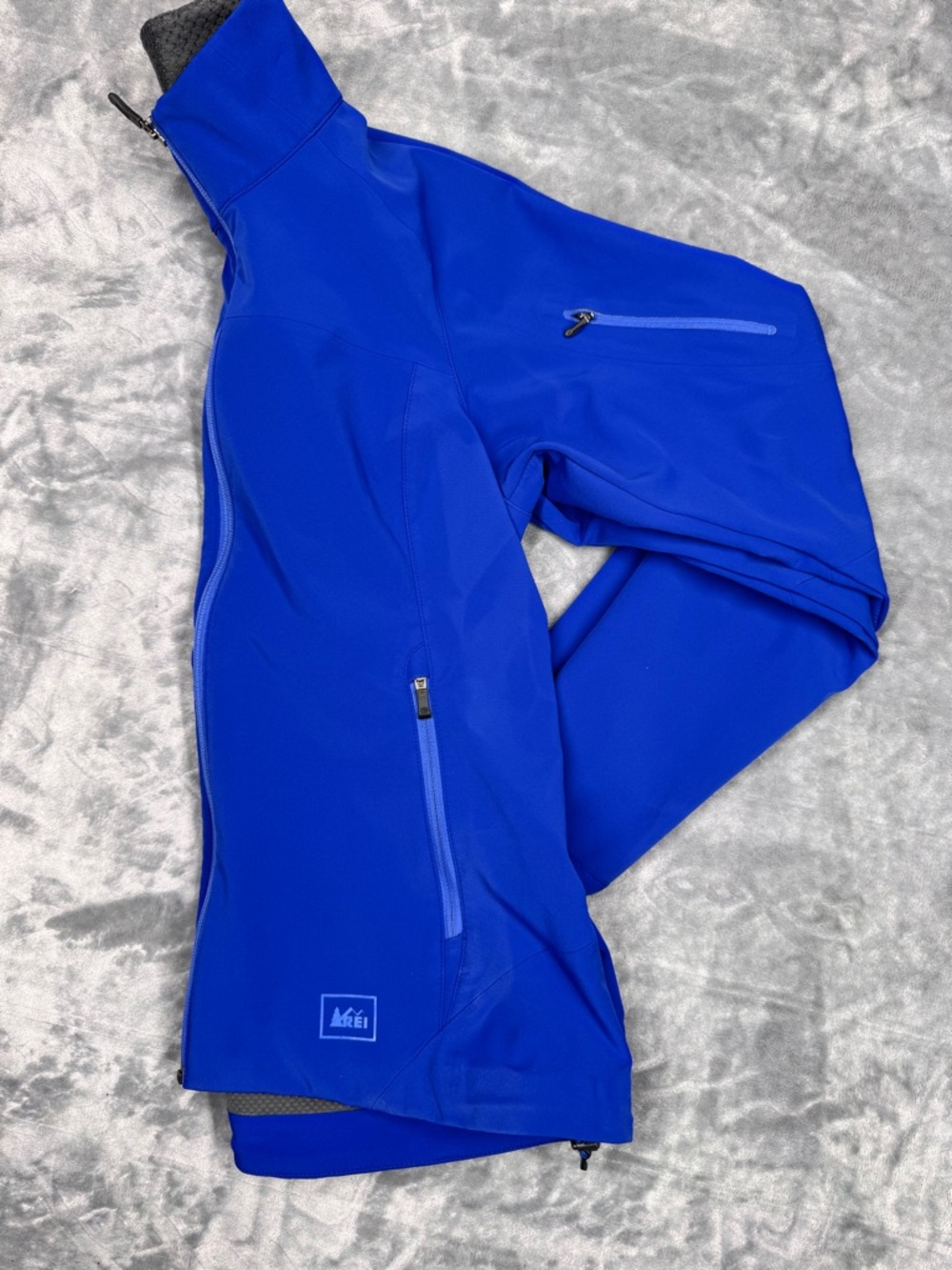 REI Women's Vibrant Soft Shell Blue Jacket - Picture 12 of 14